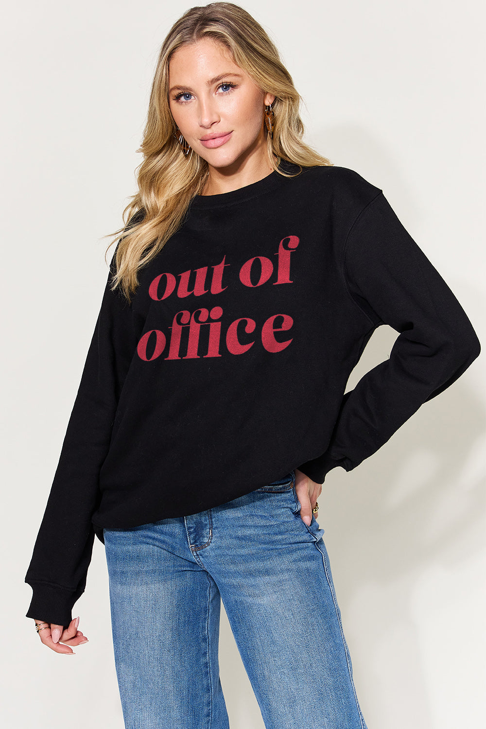 OUT OF OFFICE Graphic Sweatshirt