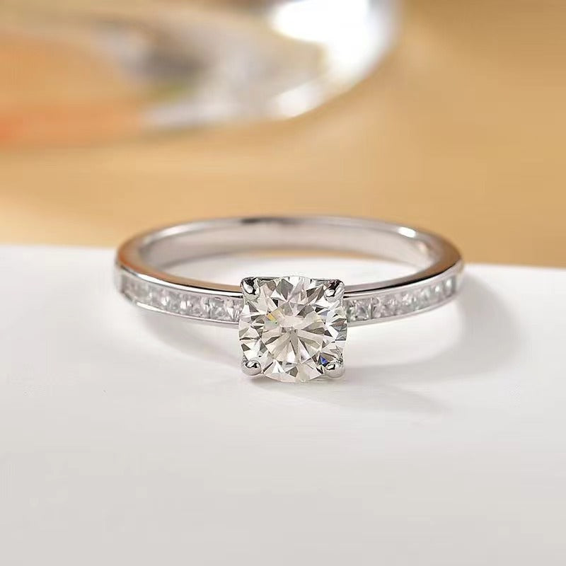 2 Carat Moissanite Ring