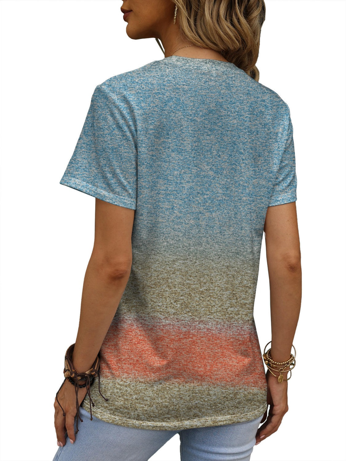 BEACH VIBES Gradient Graphic Tee